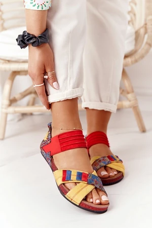 Leather Sandals With Ribbing Maciejka 03375 Red-Yellow