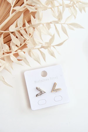 Classic gold V-shaped earrings