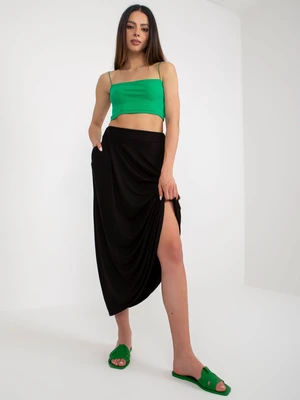 Basic black midi skirt with pockets by RUE PARIS