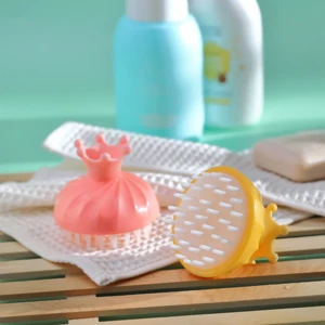 New Baby Bath Caps Toddle Shampoo Cup Crown Children Bathing Bailer Baby Shower Spoons Child Washing Hair Cup Kids Bath Tool