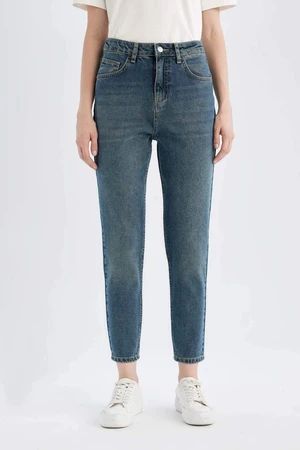 DEFACTO Lina Mom Fit High Waist Relaxed Fit Light Skinny Leg Ankle Length Jean Washed Trousers