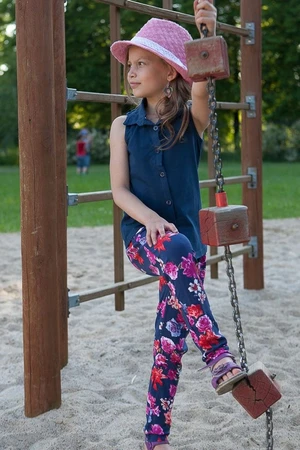 Girls' trousers with navy blue flowers