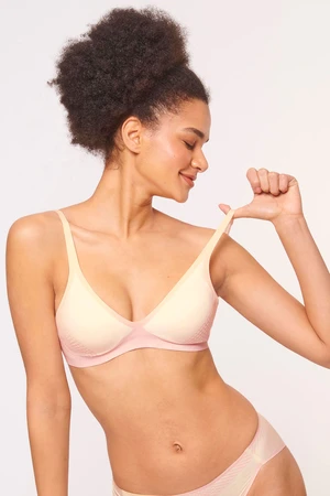 Podprsenka Sloggi Body Adapt T-Shirt Bra - SLO6308/angora / L SLO1B008-6308