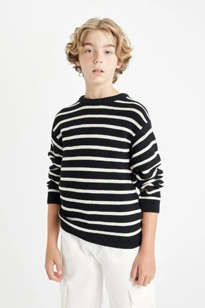 DEFACTO Boy's Crew Neck Striped Cotton Knit Sweater