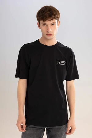 DEFACTO Regular Fit Crew Neck Printed T-Shirt