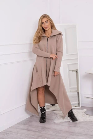 Insulated dress with longer sides in dark beige color