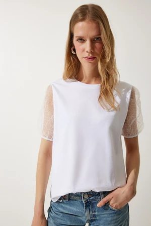 Happiness İstanbul Women's White Sleeve Tulle Detailed Knitted T-Shirt