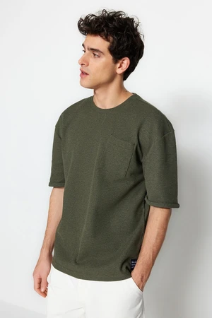 Trendyol Khaki Oversize/Wide Cut Crew Neck Short Sleeve Pocket Label Detailed T-Shirt