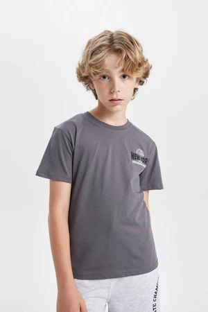 DEFACTO Boy's Crew Neck Printed Short Sleeve T-Shirt