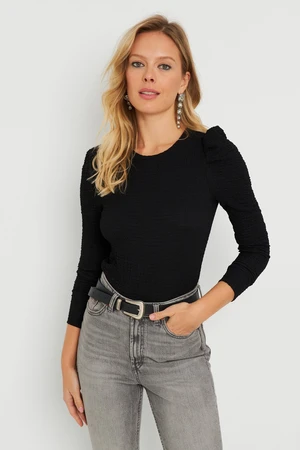 Cool & Sexy Women's Cress Blouse Black