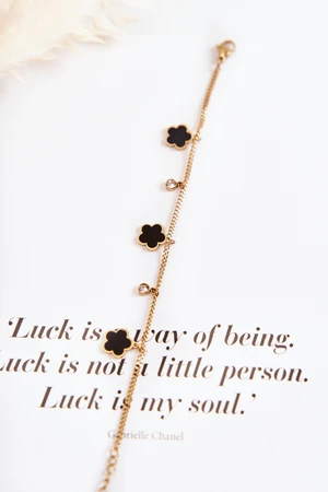 Bracelet on a chain with flowers gold-black