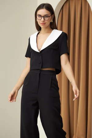 Laluvia Black Collar Button Detailed Trouser Suit