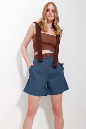 Trend Alaçatı Stili Woman's Dark Blue Straw Weave Strap Gabardine Shorts