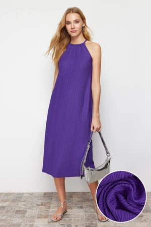 Trendyol Purple Shift/Straight Zero Sleeve Midi Pleated Knitted Dress