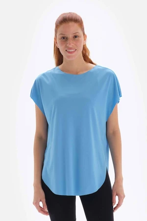 Dagi Light Blue Women's T-Shirt Boat Neck