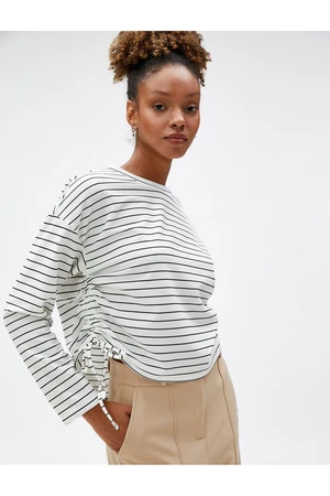 Koton Crop Sweatshirt Crew Neck Long Sleeve with Gatherings at the Sides.