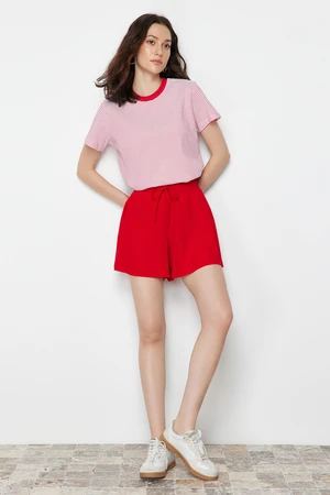 Trendyol Red Relaxed Fit Regular Waist Wrap/Textured Knitted Shorts