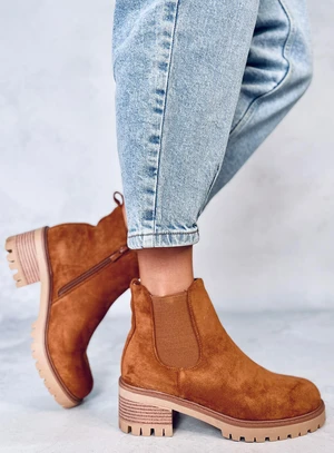 Chelsea Boots mit Absatz Braun