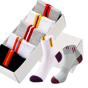 2022 High Quality Spring Summer Men Sports Socks 5 Pairs Mid-tube Cotton Sweat-absorbing Breathable Casual Socks Wholesale