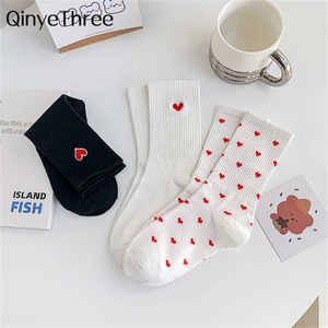 New Embroidery Red Love Heart Cotton Cute Casual Breathable Soft White Black Fashion Sport Socks Dropship