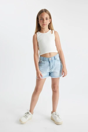 DEFACTO Girl&#39;s Ripped Detailed Jean Shorts