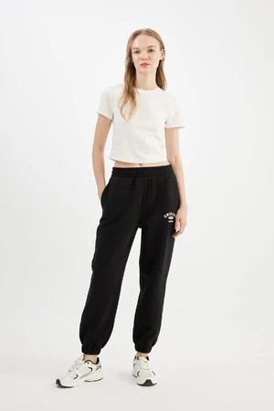 DEFACTO Cool Basic Jogger Sweatpants