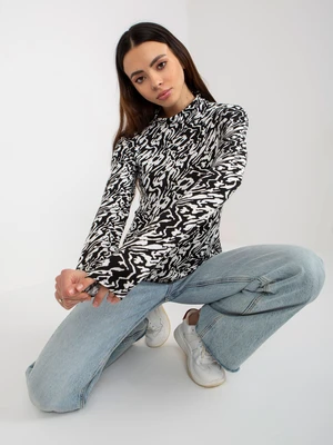 Black and white fitted turtleneck blouse with print