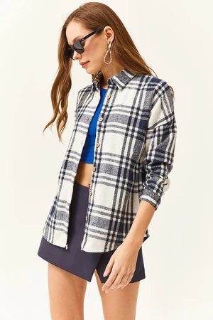 Olalook Women's Ecru Navy Blue Plaid Lumberjack Shirt