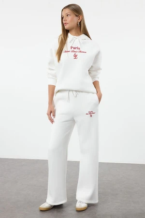 Trendyol Ecru Slogan Embroidered Regular/Normal Pattern Thick Polar Fleece Knitted Tracksuit