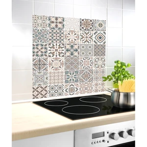 Sklenený kryt na stenu pri sporáku Wenko Splashback Tile