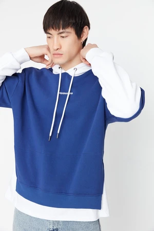 Trendyol Men's Oversize/Wide-Fit Long Sleeve Hoodie with Embroidered Paneled Thick Sweatshirt.