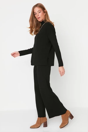 Trendyol Black Top-Upper Set with Wide Fit and Basic Trousers, Knitwear