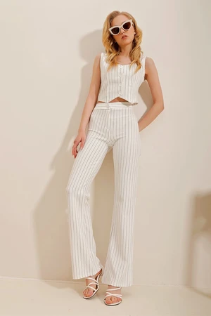 Trend Alaçatı Stili Women's White Striped Pants