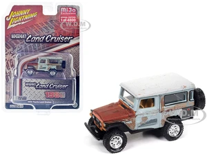 1980 Toyota Land Cruiser Gray and Red Primer (Weathered) Limited Edition to 4800 pieces Worldwide 1/64 Diecast Model Car by Johnny Lightning