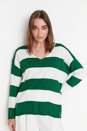 Trendyol Green V-Neck Color Block Knitwear Sweater