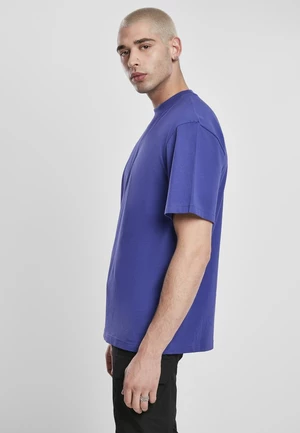 T-shirt in blue purple color