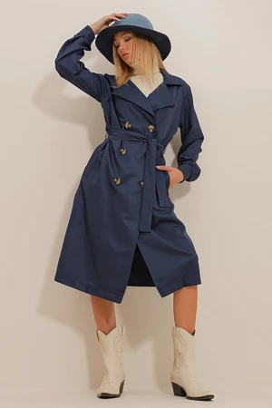 Trend Alaçatı Stili Women's Navy Blue Double Breasted Collar Waist Belt With Cuffed Sleeves Seasonal Trench Coat