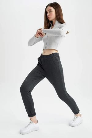 DEFACTO Regular Fit Jogger Sweatpants