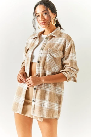 Olalook Women's Beige Double Pocket Loose Plaid Stamped Shirt