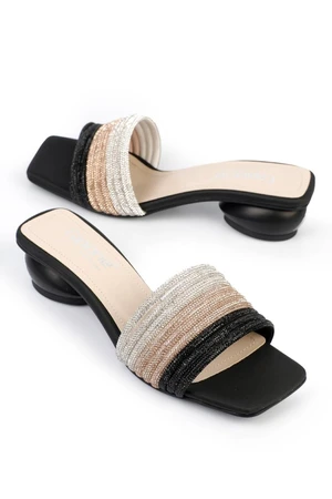 Capone Outfitters Capone Short Heels Women's Slippers with Stony Band and Chunky Toe