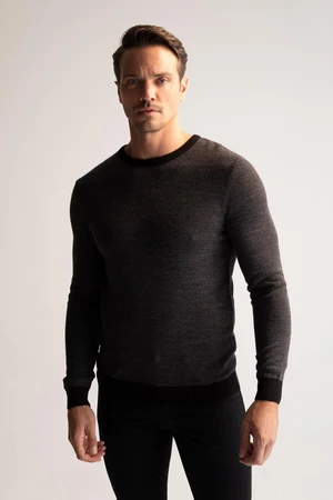 DEFACTO Slim Fit Crew Neck Patched Sleeve Detailed Knitwear Sweater R1110az22wn