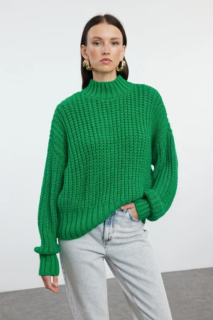 Trendyol Green Crop Soft Textured Basic Thick Knit Detailed Knitwear Sweater