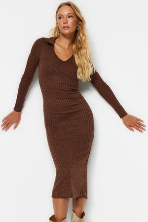 Trendyol Brown Knitwear V-Neck Fitted Maxi Dress