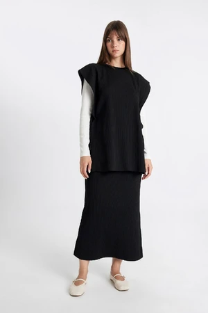 DEFACTO Regular Fit Basic Plain Maxi Black Knit Skirt