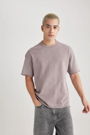 DEFACTO Comfort Regular Fit Relaxed Pattern Crew Neck Washed Faded Effect Short Sleeve T-Shirt