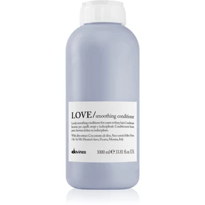 Davines Essential Haircare LOVE Smoothing Conditioner uhladzujúci kondicionér pre nepoddajné a krepovité vlasy 1000 ml