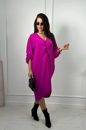 Oversize dress with fuchsia neckline