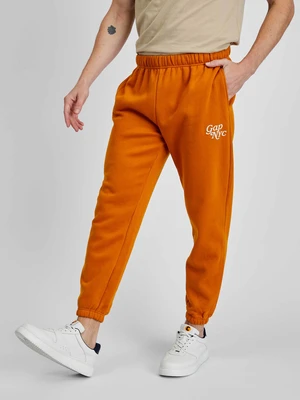 Sweatpants with Gap logo - Men