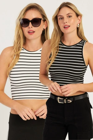 Cool & Sexy Women's Black-White Double Striped Crop Blouse CG346