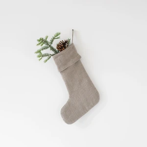 Vianočná ľanová závesná dekorácia Linen Tales Christmas Stocking